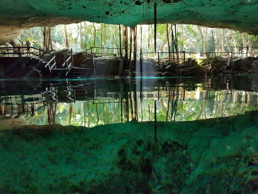 Cenotes Pit Dos Ojos Cenote Diving