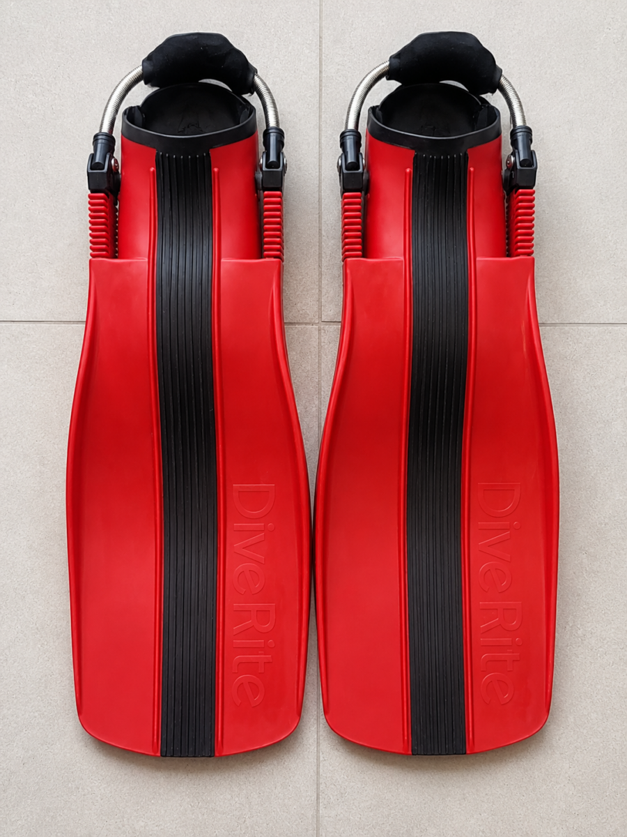 Dive Rite fins used for cave diving, stage diving and DPV diving